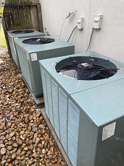 EXTERIOR AC UNIT CLEANING